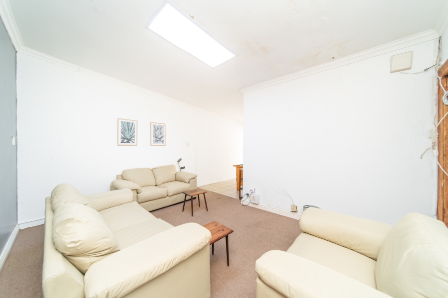 8 Bedroom Property for Sale in Selborne Eastern Cape